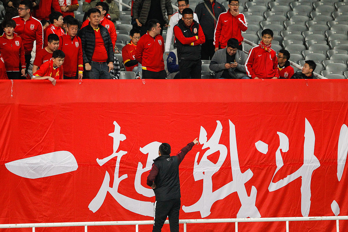 米乐直播官网-关于高水平足球对决引发全民狂欢的信息